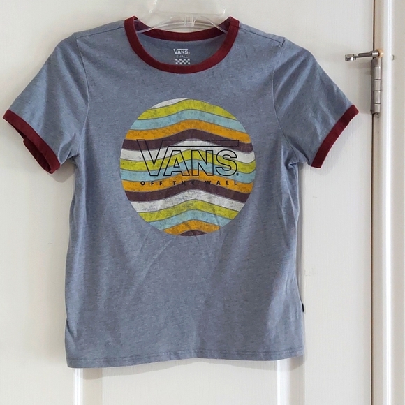 Vans Tops - 💥CLOSET CLEAR-OUT💥 Vans T-shirt
